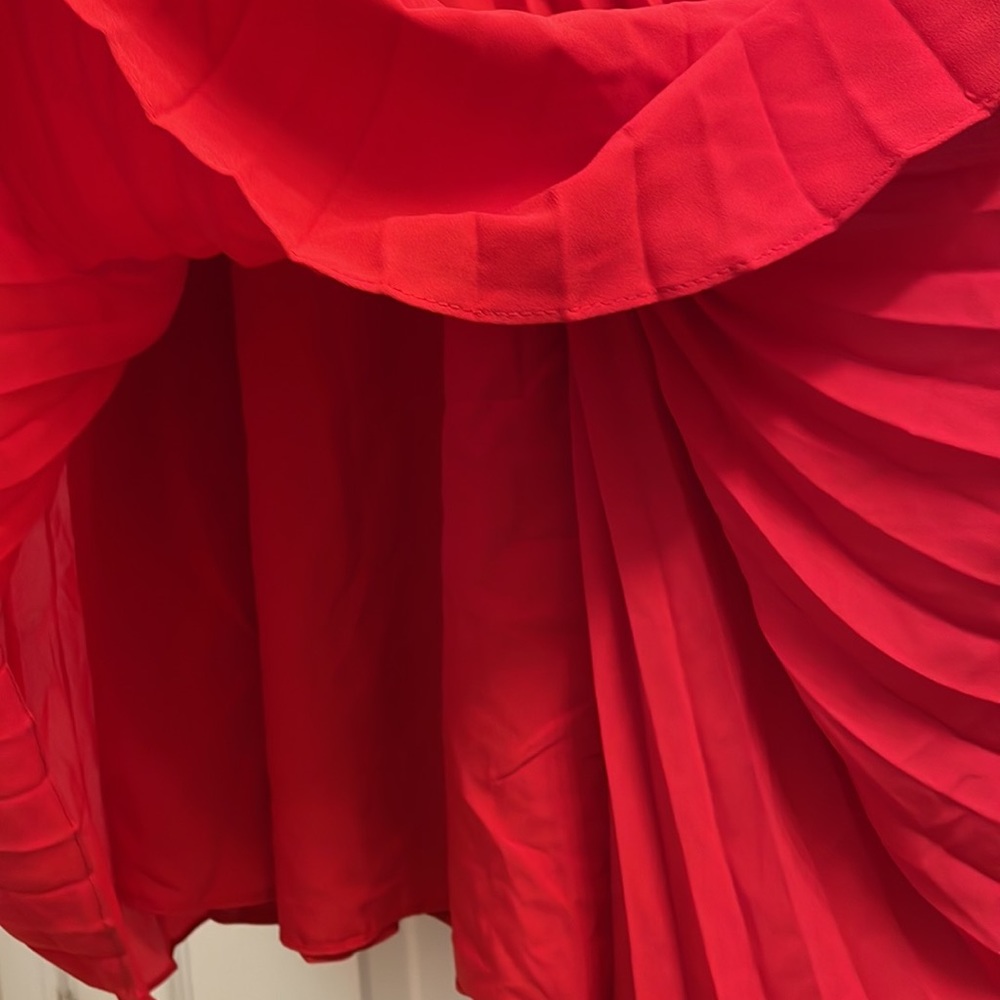 Nannette Lapore sleeveless pleated dress, sz 8 red - Picture 5 of 8